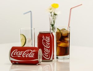 Cola și sănătatea: Mituri și realități despre băuturile carbogazoase