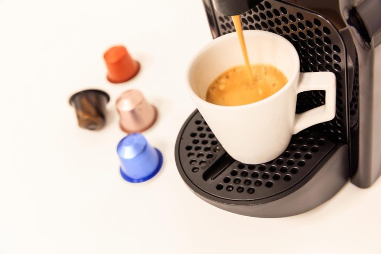 aparat de cafea cu capsule